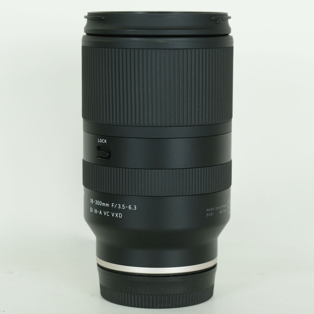 TAMRON 18-300mm F/3.5-6.3 Di III-A VC VXD (Model B061) [ソニーE用]
