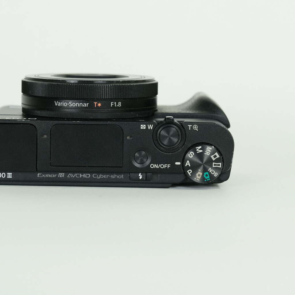 SONY Cyber-shot DSC-RX100M3