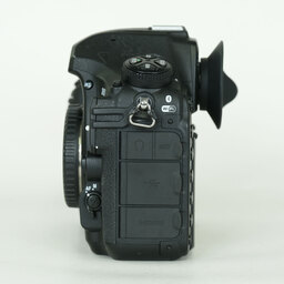 Nikon D850