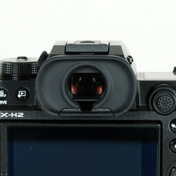 FUJIFILM X-H2