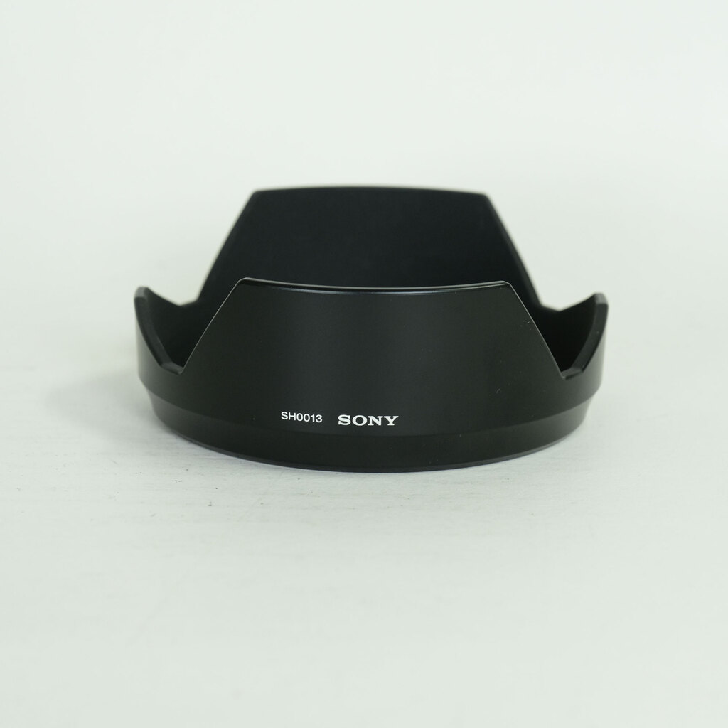 SONY 20mm F2.8 SAL20F28