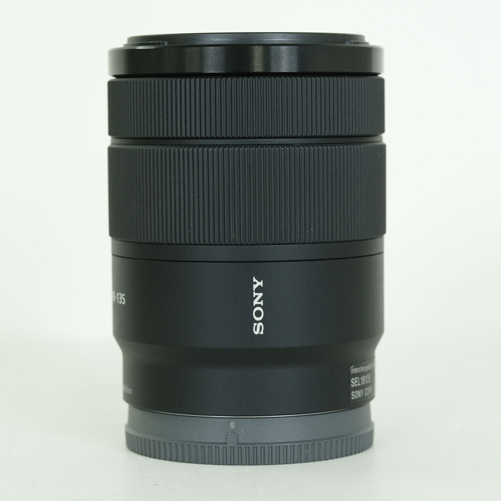 SONY E 18-135mm F3.5-5.6 OSS SEL18135