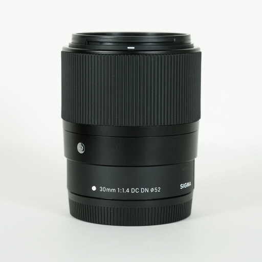 SIGMA 30mm F1.4 DC DN｜Contemporary [キヤノンM用]