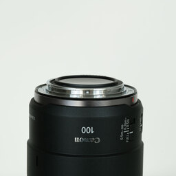 Canon RF100mm F2.8 L MACRO IS USM