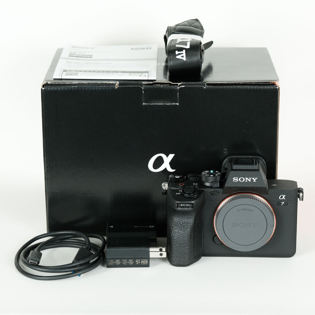 SONY α7 IV(ILCE-7M4) SONY α7 IV(ILCE-7M4)