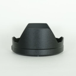 Panasonic LUMIX S 24-105mm F4 MACRO O.I.S.