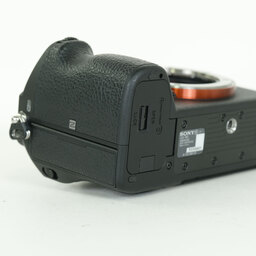 SONY α7 III（ILCE-7M3）