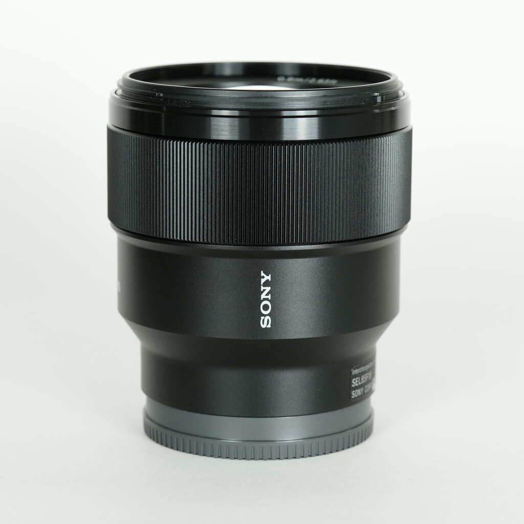 SONY FE 85mm F1.8 SEL85F18