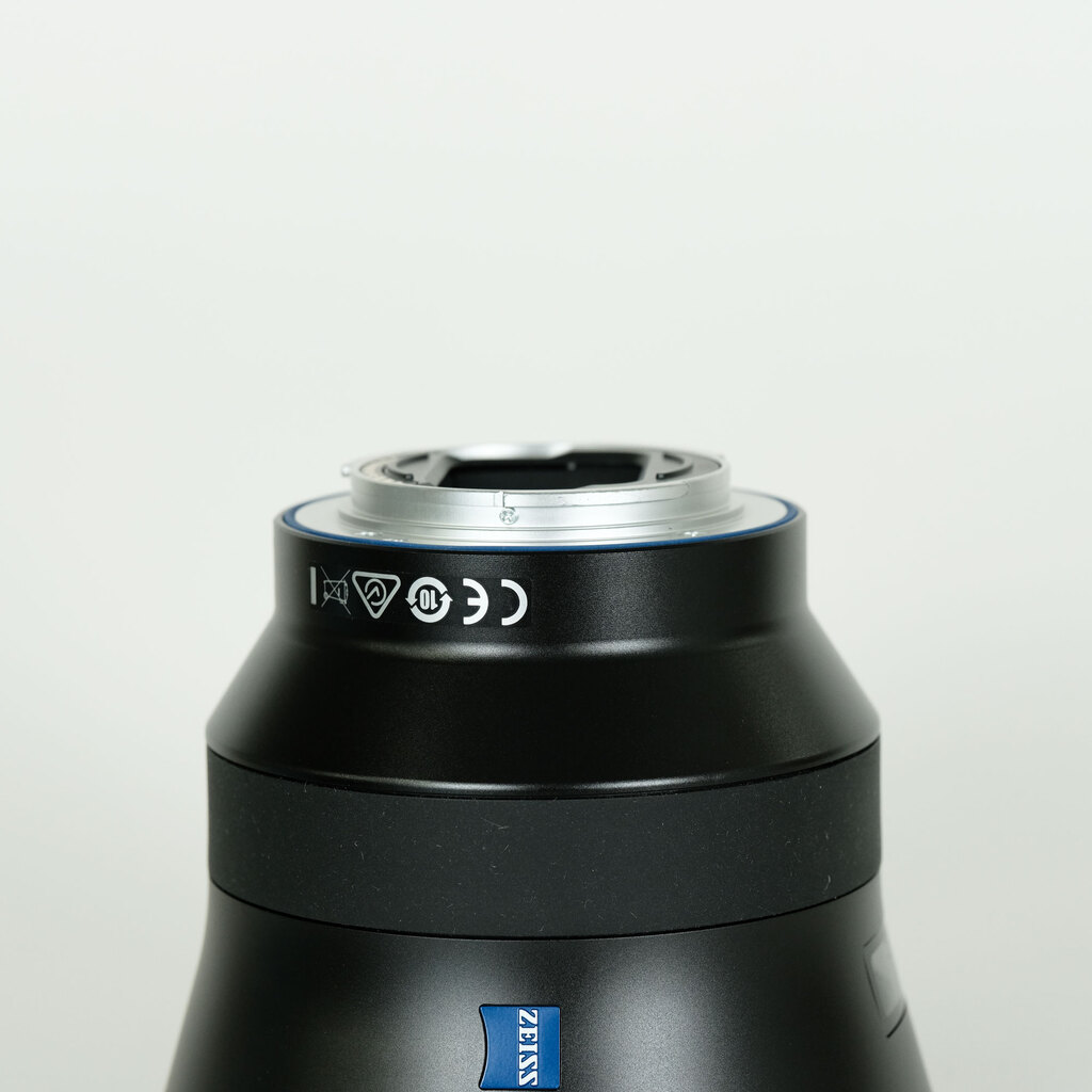 Carl Zeiss Batis 2.8/18 [ソニーE用]