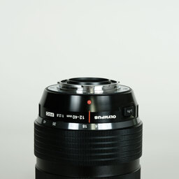 OLYMPUS M.ZUIKO DIGITAL ED 12-40mm F2.8 PRO