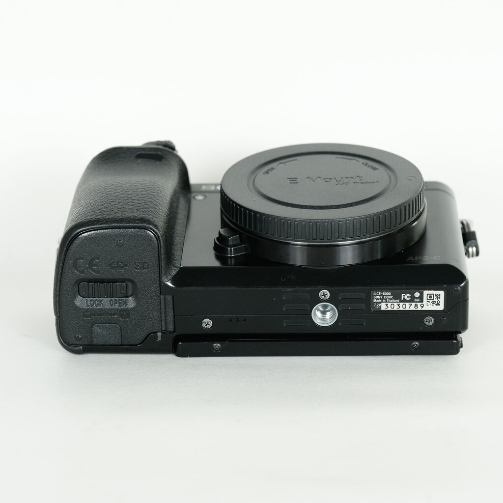 SONY α6000（ILCE-6000）