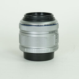 OLYMPUS M.ZUIKO DIGITAL 14-42mm F3.5-5.6IIR シルバー