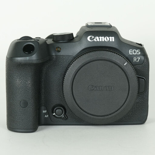 Canon EOS R7