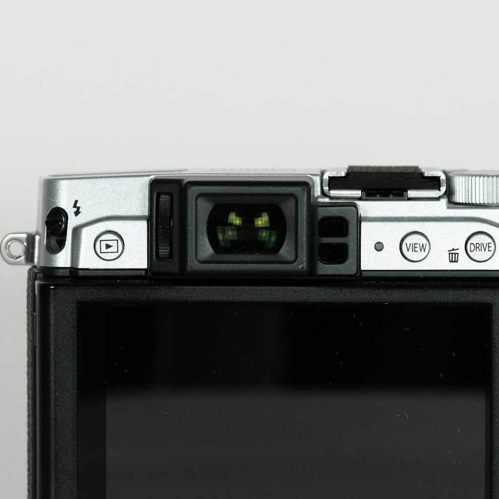 FUJIFILM X30 シルバー FUJIFILM X30 シルバー