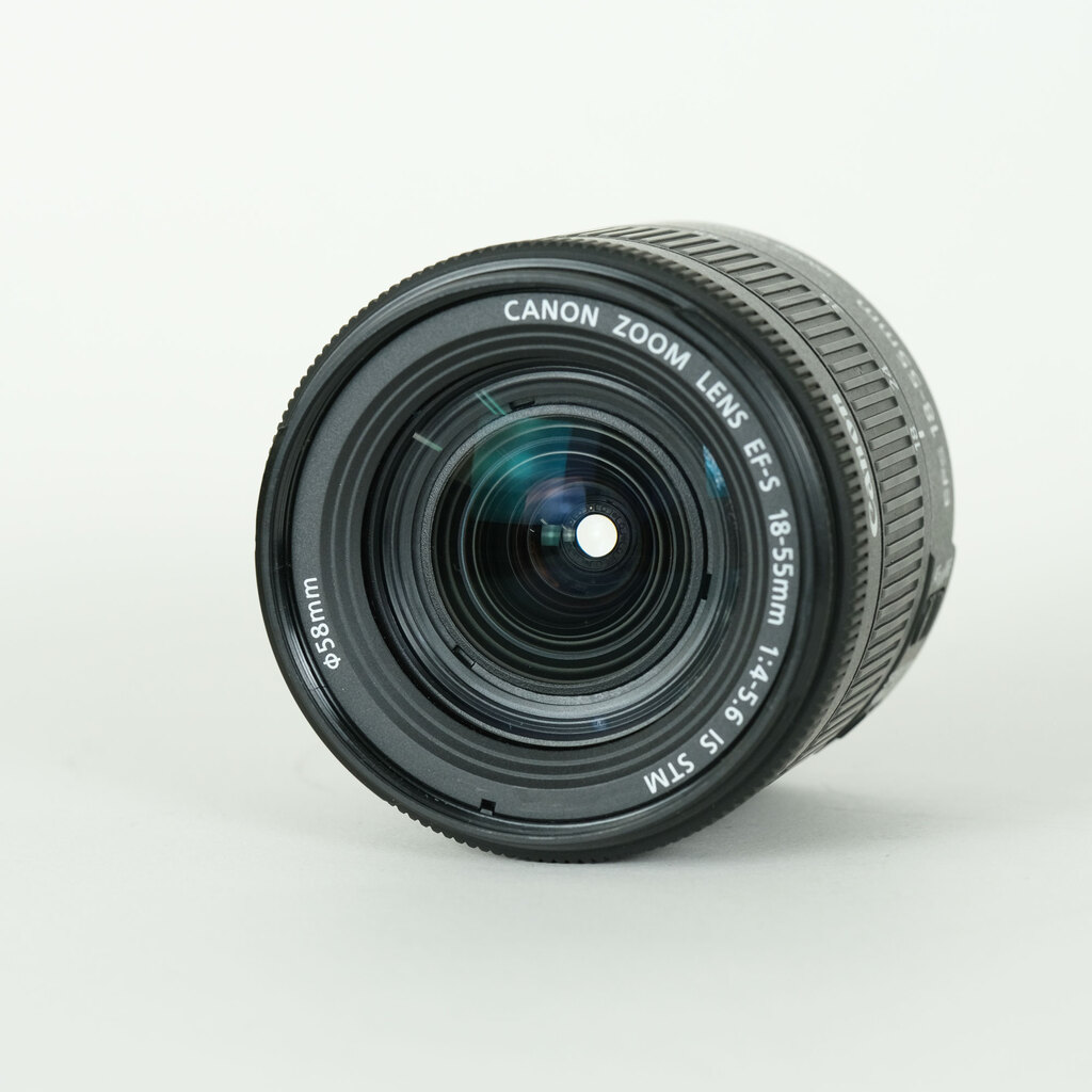 Canon EF-S18-55mm F4-5.6 IS STM