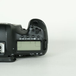Canon EOS 5D Mark III Canon EOS 5D Mark III