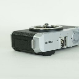 FUJIFILM X-E4 FUJIFILM X-E4