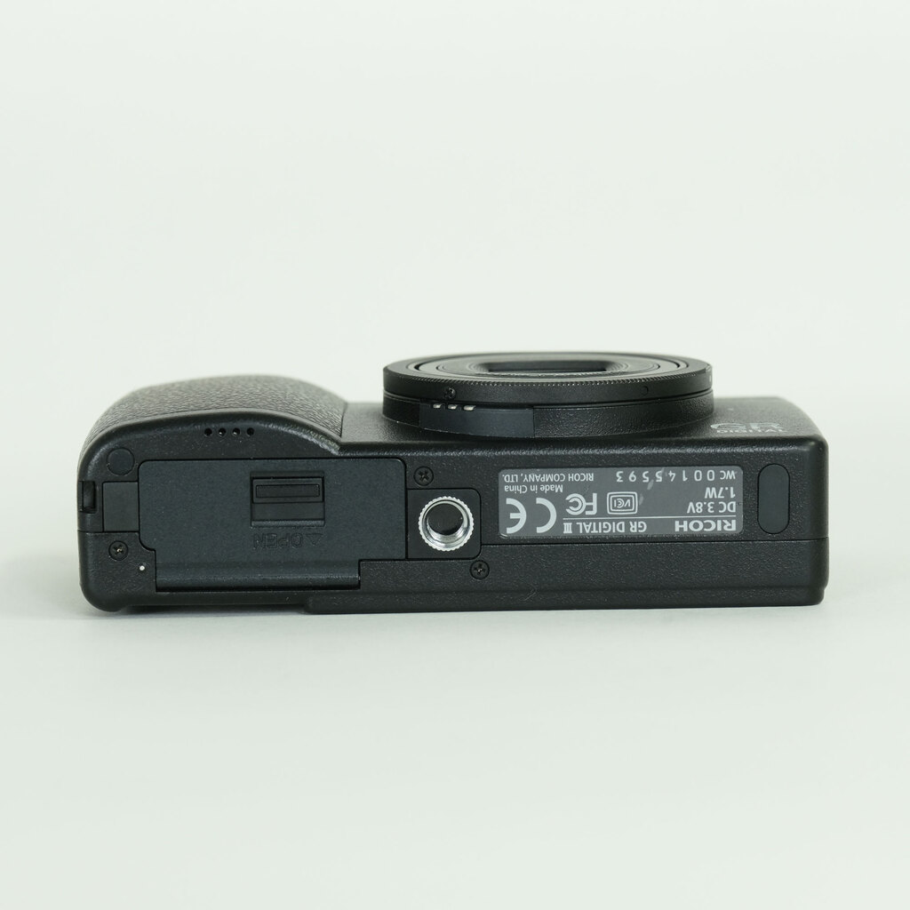 RICOH GR DIGITAL III