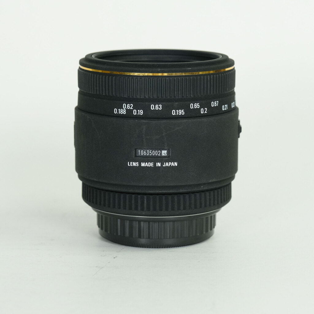 SIGMA MACRO 50mm F2.8 EX DG (ペンタックス用) SIGMA MACRO 50mm F2.8 EX DG (ペンタックス用)
