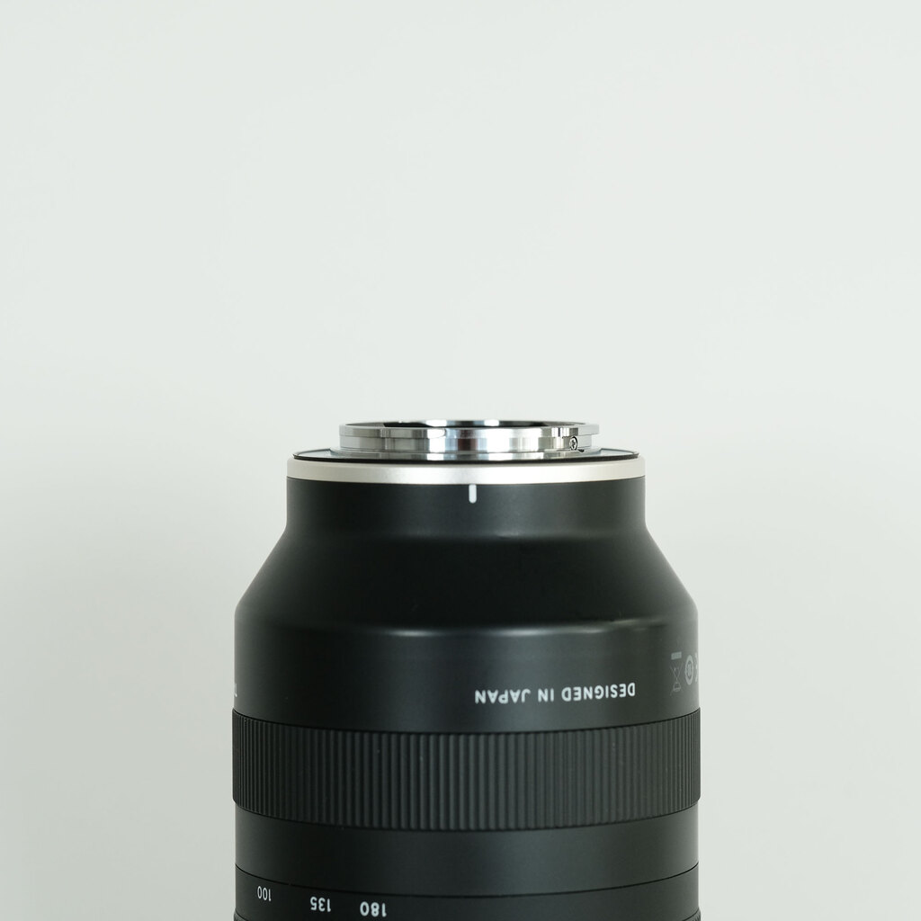TAMRON 70-180mm F/2.8 Di III VXD (Model A056) [ ソニーE用 ]