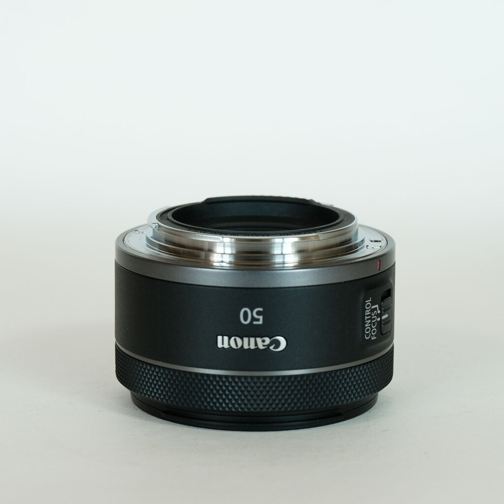 Canon RF50mm F1.8 STM