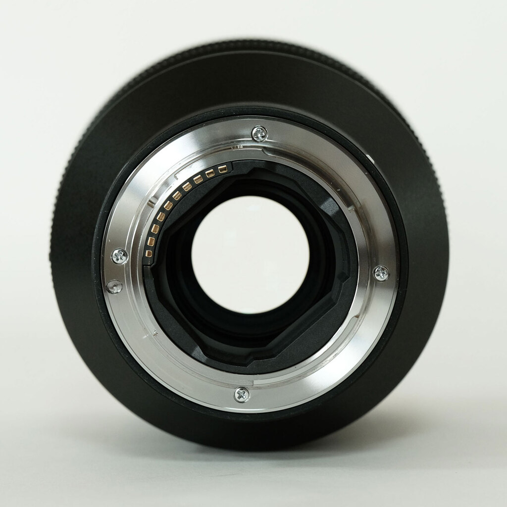 SONY FE 135mm F1.8 GM SEL135F18GM