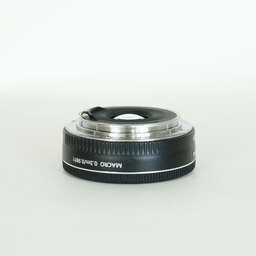 Canon EF40mm F2.8 STM