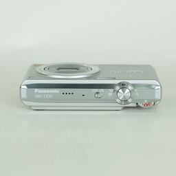 Panasonic LUMIX DMC-FX37-S プレシャスシルバー