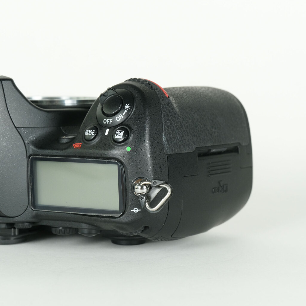 Nikon D300S ボディの出品 | ONE SCENE（ワンシーン）