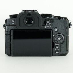 Panasonic LUMIX DC-G99D ボディ ブラック