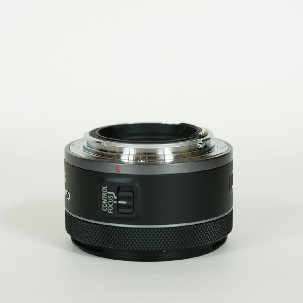 Canon RF50mm F1.8 STM