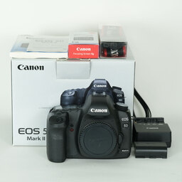 Canon EOS 5D MarkII ボディ