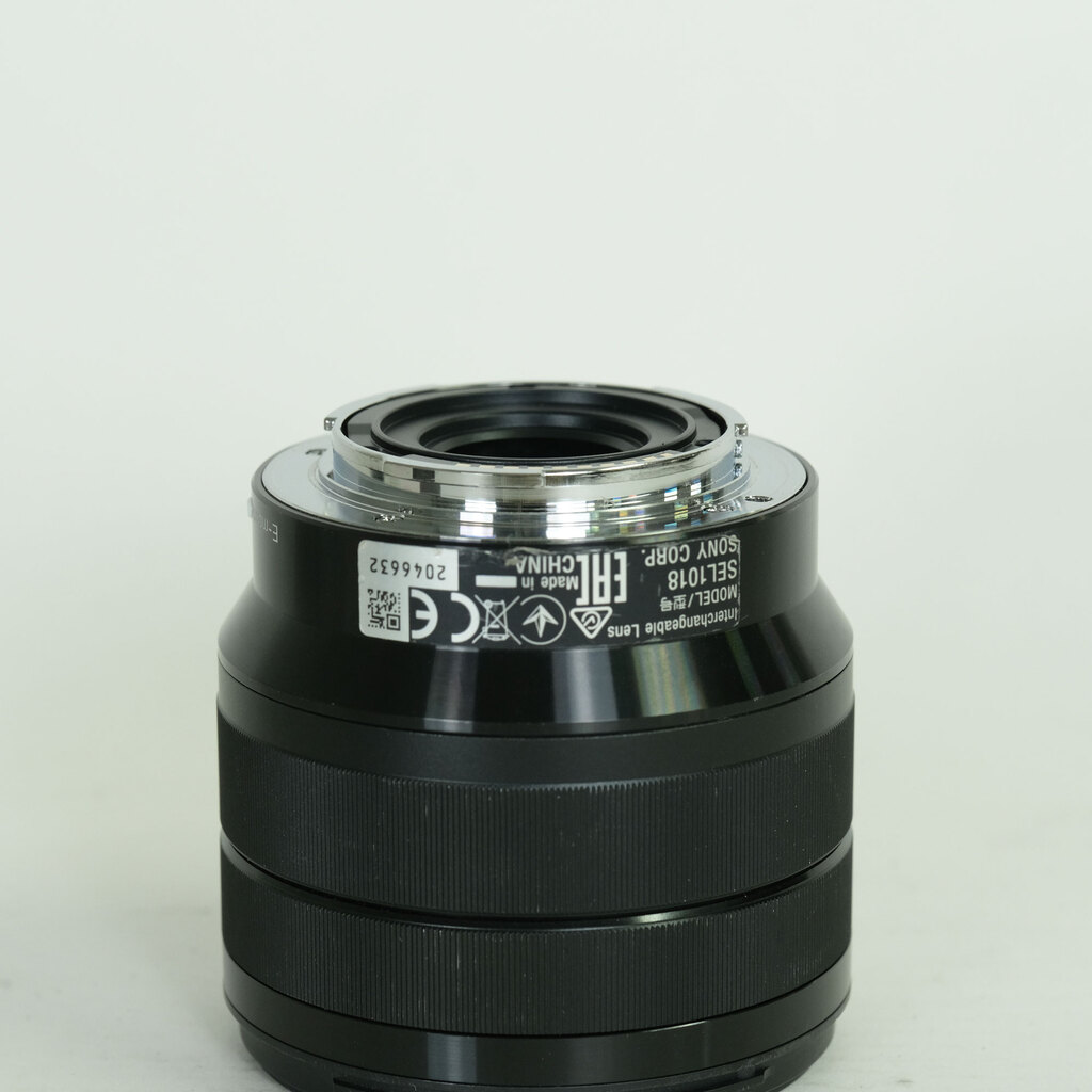 SONY E 10-18mm F4 OSS SEL1018
