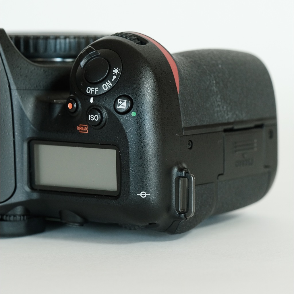 Nikon　D7500 　ボディ Nikon D7500 DSLR (Body Only) - Camera Concepts & Telescope Solutions