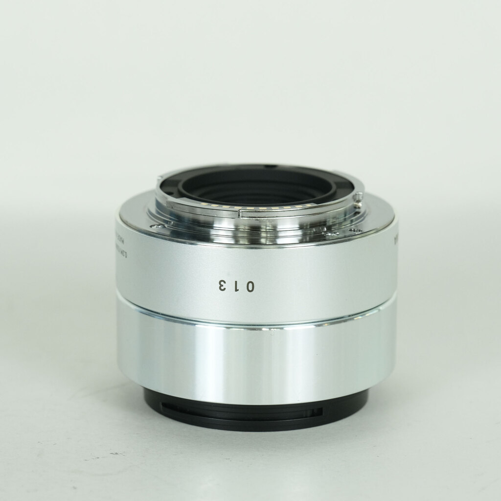SIGMA A 30mm F2.8 DN (ソニーE用)シルバーの出品 | ONE SCENE（ワン
