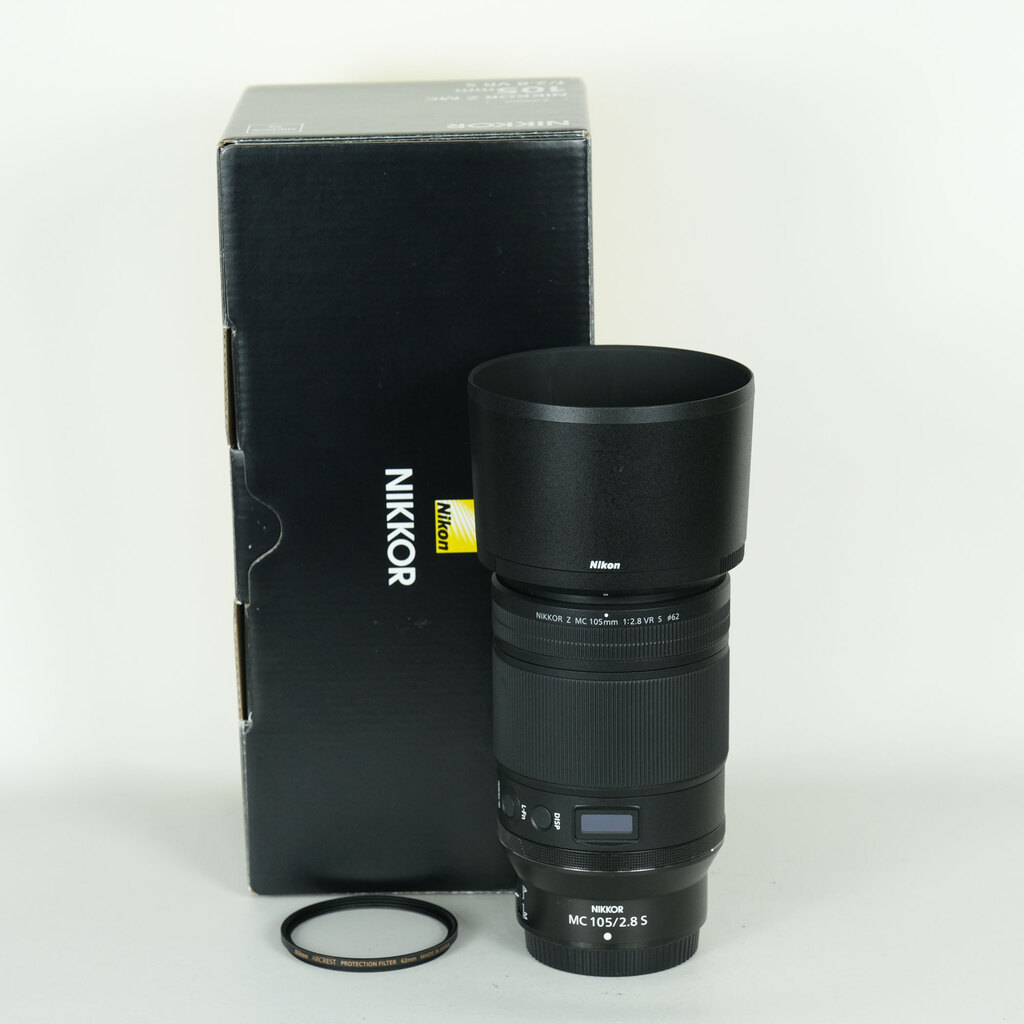 中古品　Nikon NIKKOR Z MC 105mm f/2.8 VR S Nikon NIKKOR Z MC 105mm f/2.8 VR Sの出品 | ONE SCENE（ワンシーン）