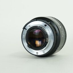 Nikon Ai AF Nikkor 85mm f/1.8D