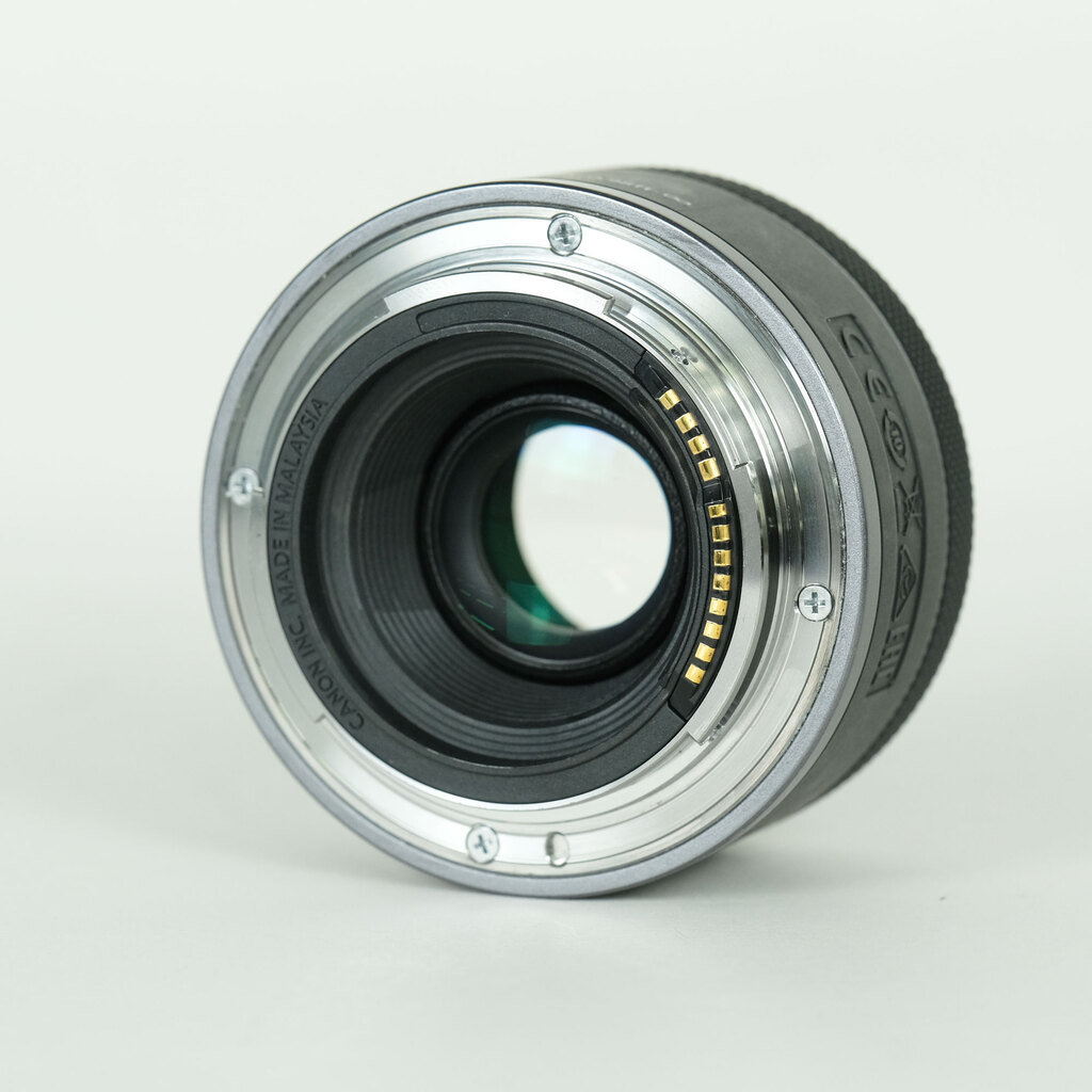 Canon RF50mm F1.8 STMの出品 | ONE SCENE（ワンシーン）