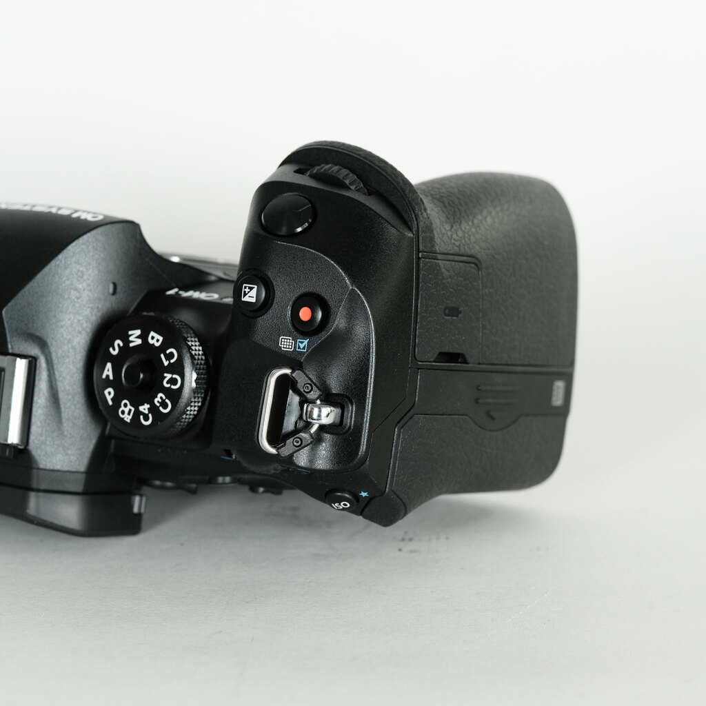 OM SYSTEM OM-1 Mark II