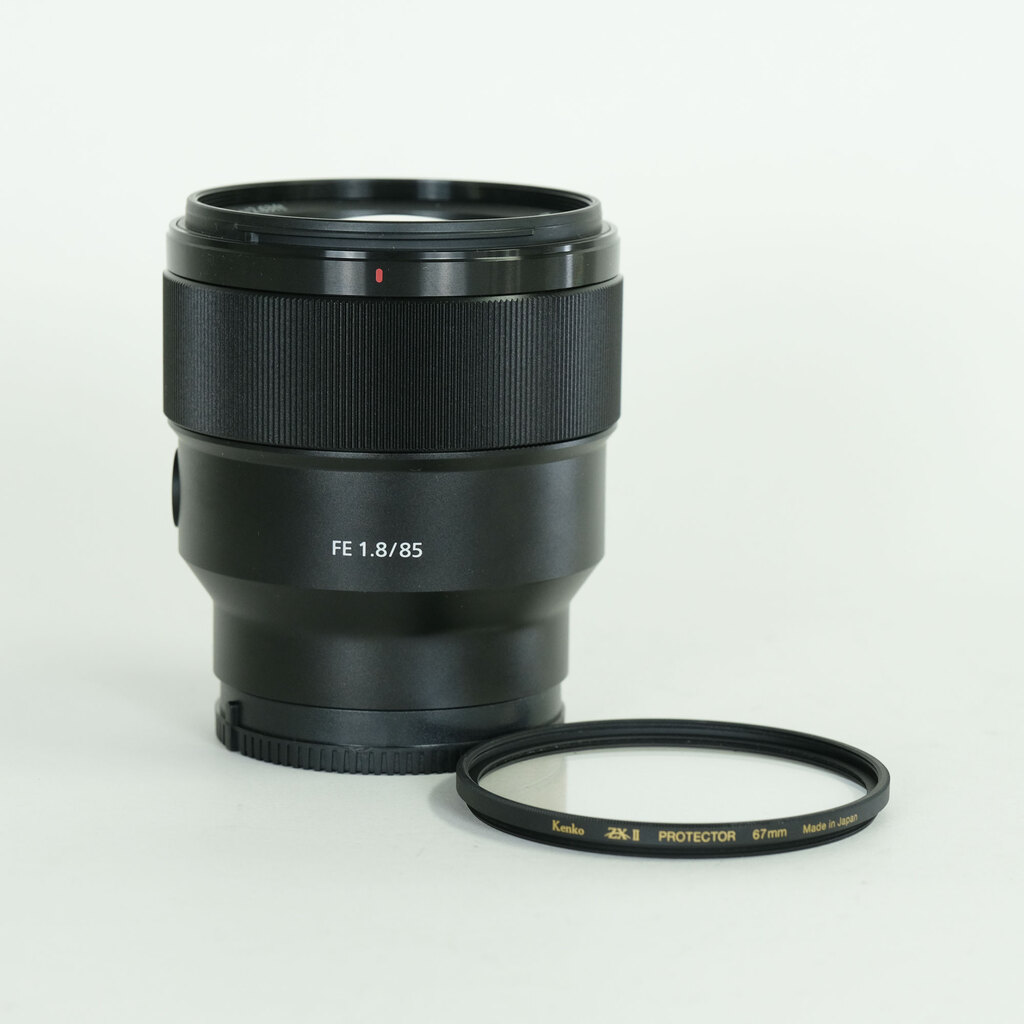 SONY FE 85mm F1.8 SEL85F18 SONY FE 85mm F1.8 SEL85F18