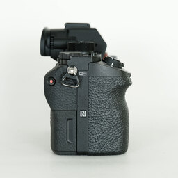 SONY α7R II(ILCE-7RM2) SONY α7R II(ILCE-7RM2)
