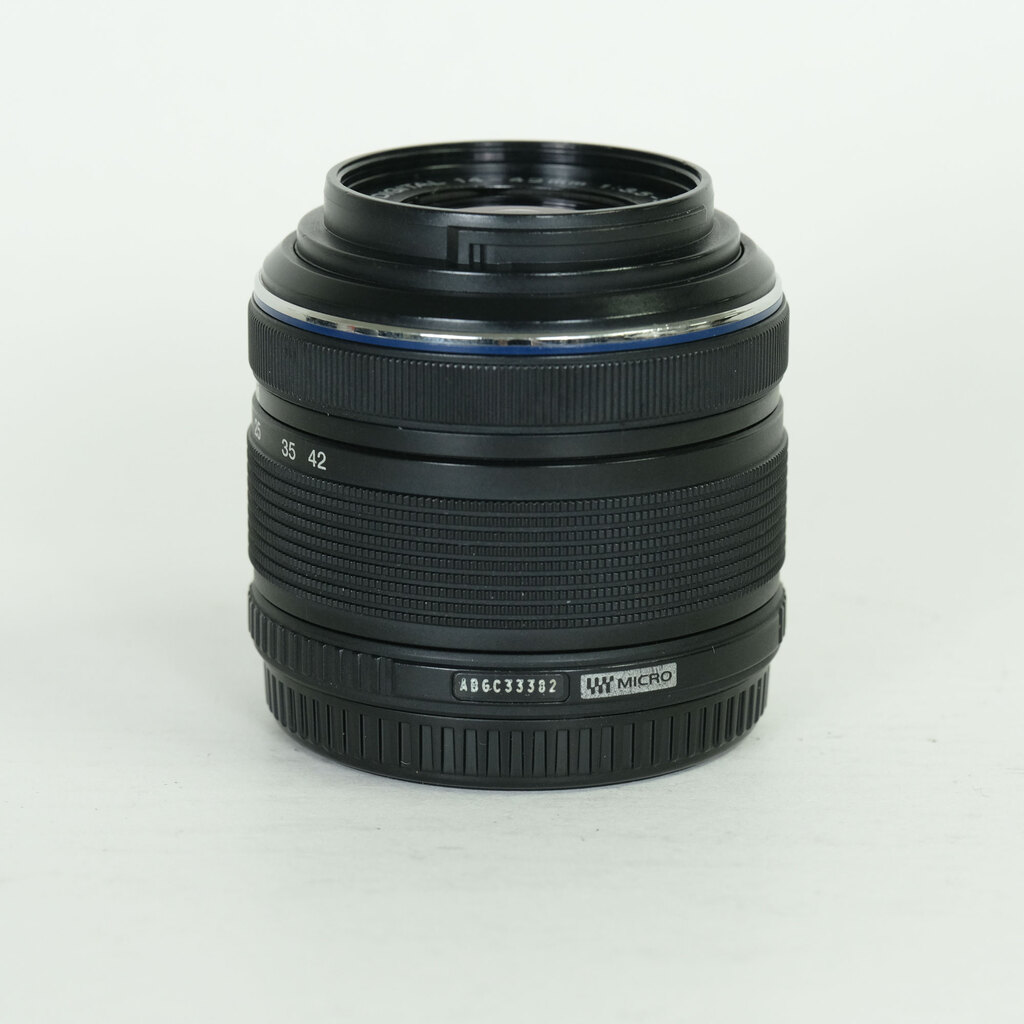 OLYMPUS M.ZUIKO DIGITAL 14-42mm F3.5-5.6IIR ブラック
