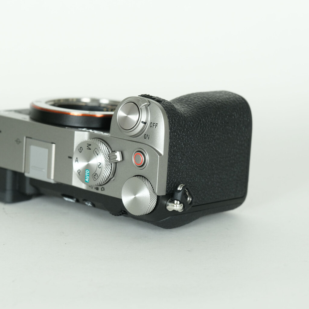 SONY α7C II(ILCE-7CM2) SONY α7C II(ILCE-7CM2)