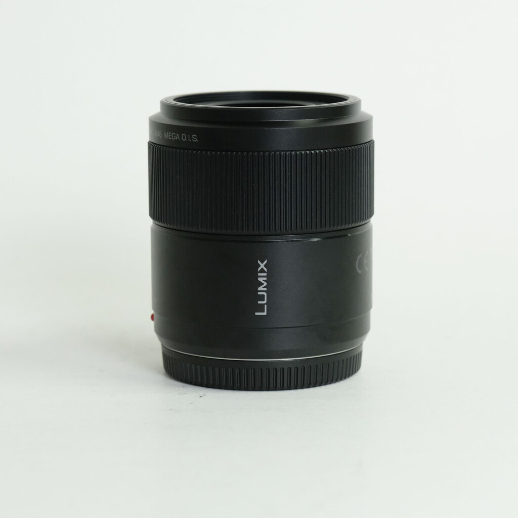 Panasonic LUMIX G MACRO 30mm F2.8 ASPH. MEGA O.I.S.