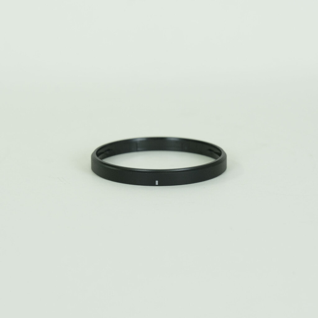 OLYMPUS M.ZUIKO DIGITAL 25mm F1.8 OLYMPUS M.ZUIKO DIGITAL 25mm F1.8