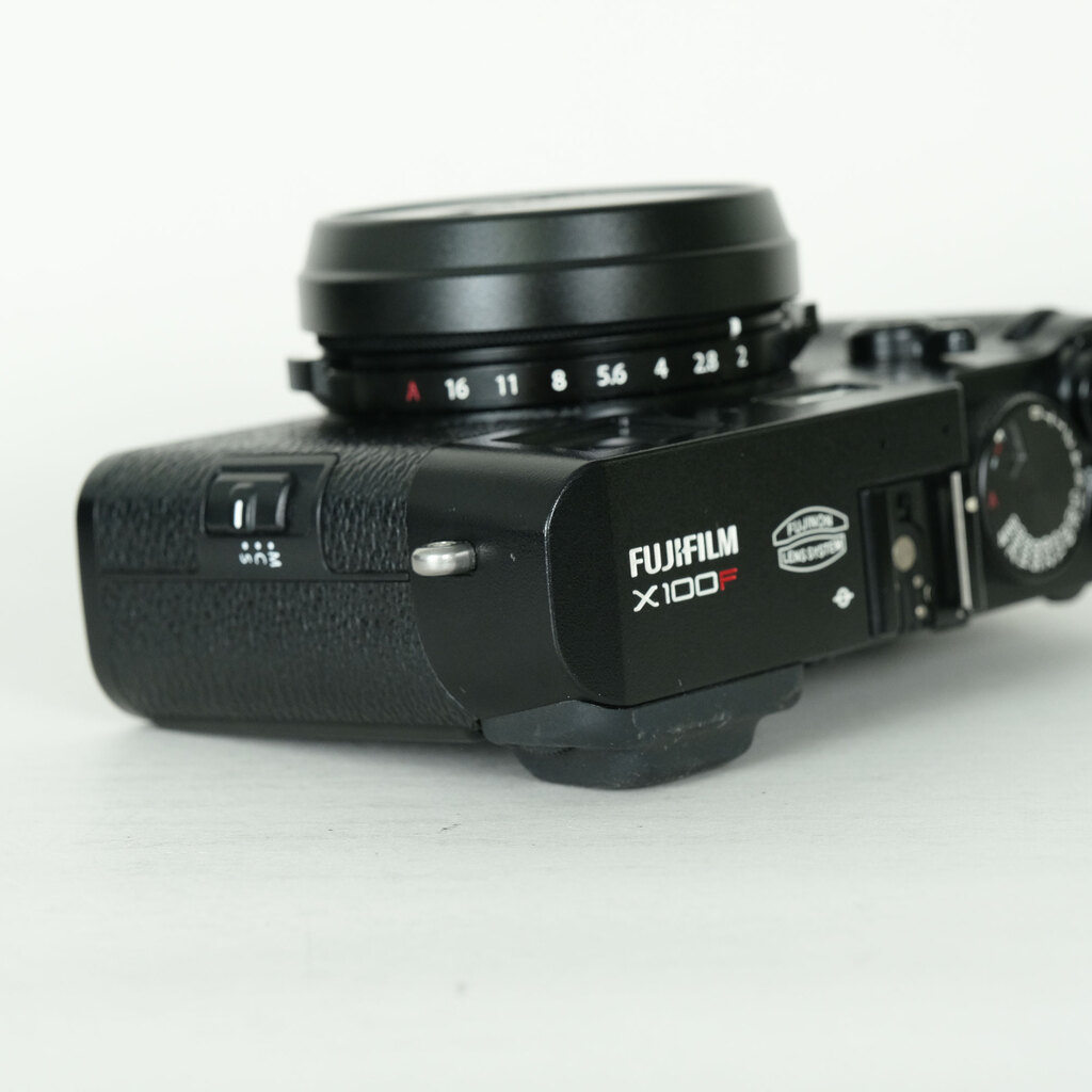 FUJIFILM X100F ブラック FUJIFILM X100F ブラック