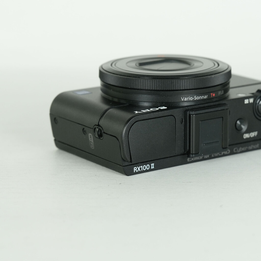 SONY Cyber-shot DSC-RX100M2の出品 | ONE SCENE（ワンシーン）