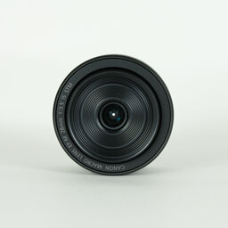 Canon EF-M28mm F3.5 マクロ IS STM