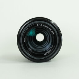 SONY E 55-210mm F4.5-6.3 OSS SEL55210