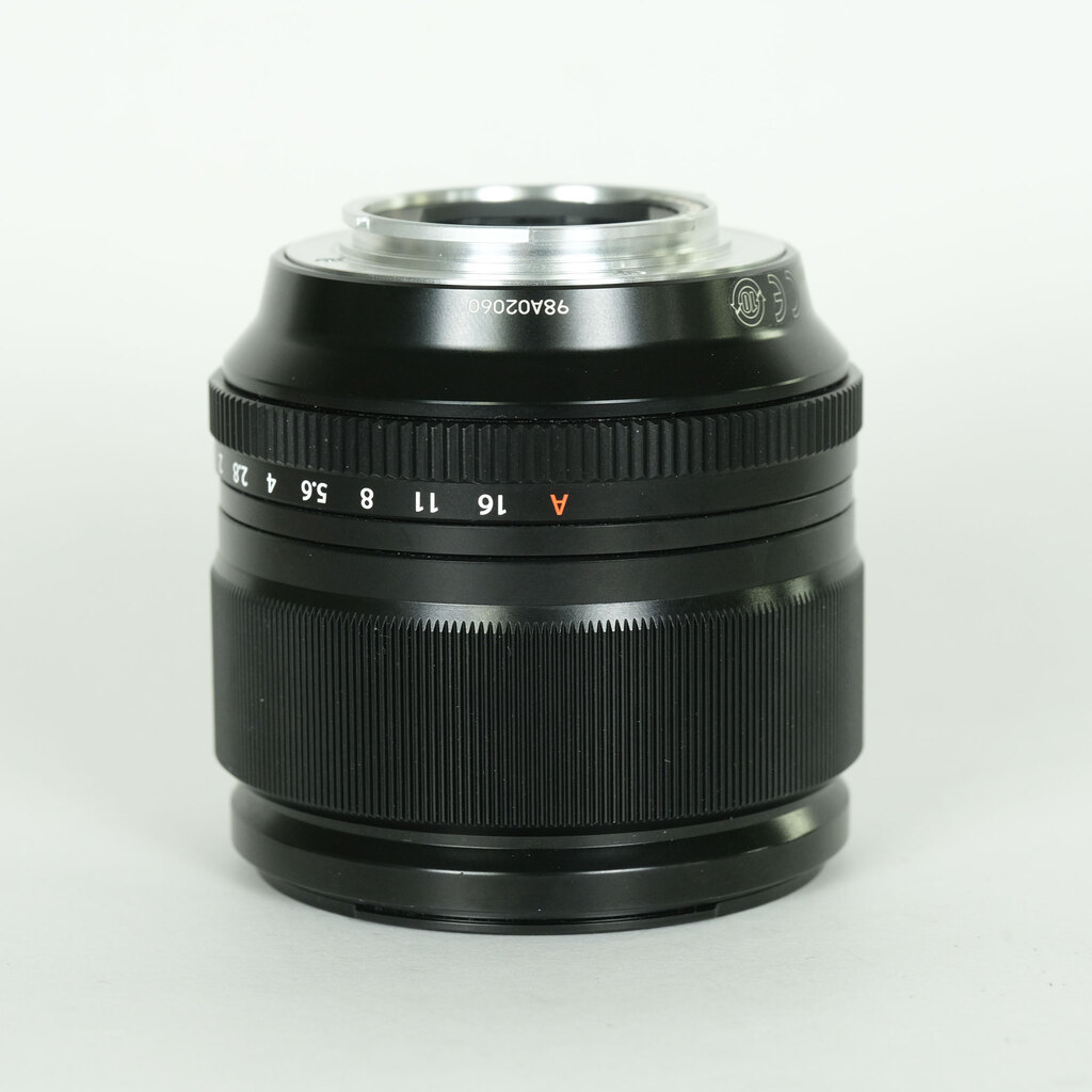 FUJIFILM XF56mmF1.2 R